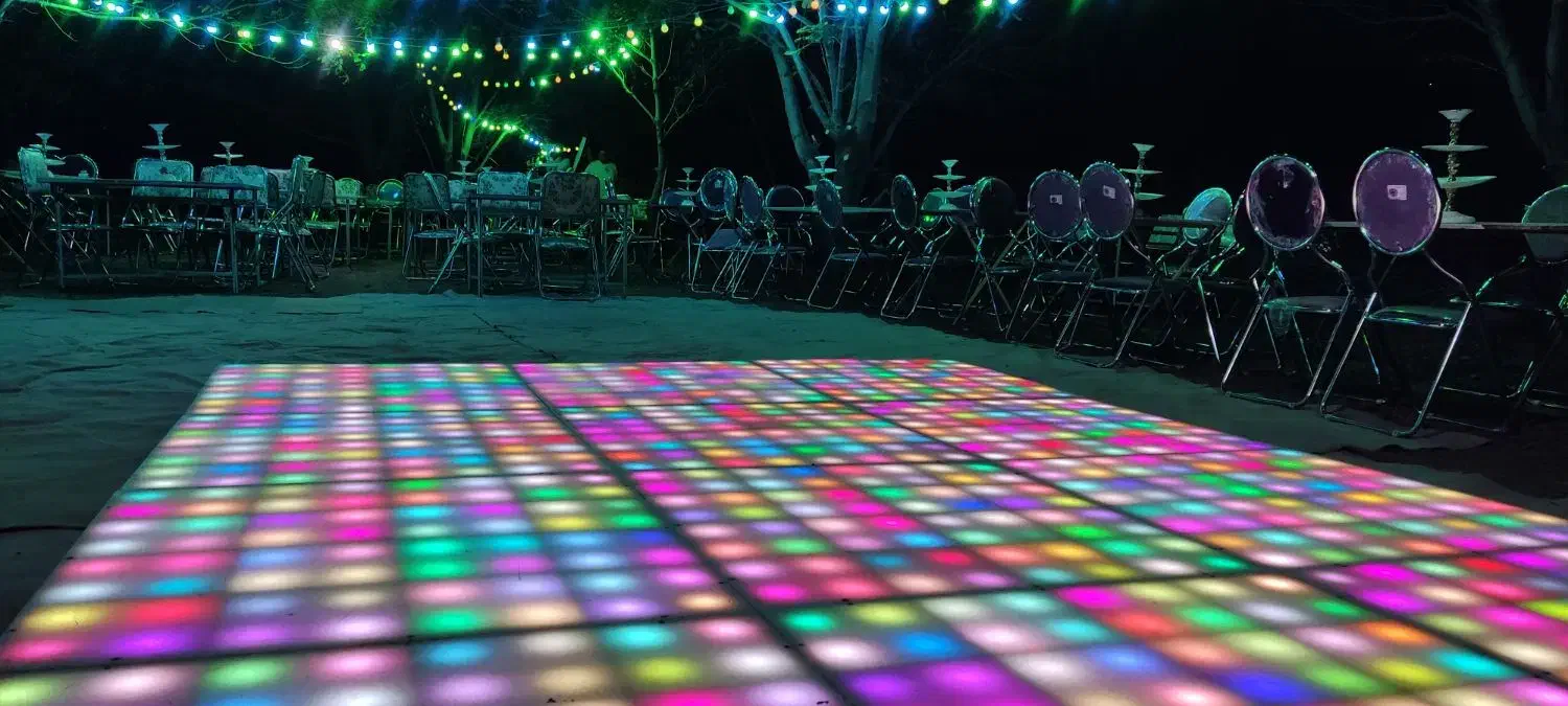 استیج رقص سفید|خدمات پذیرایی، مراسم|اردبیل, |دیوار