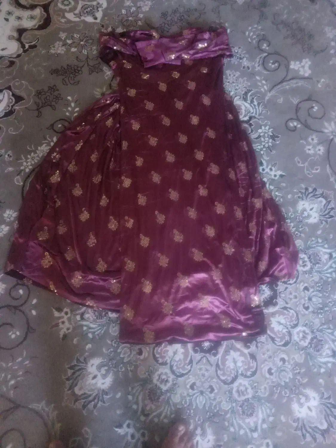 لباس|لباس|فلارد, |دیوار