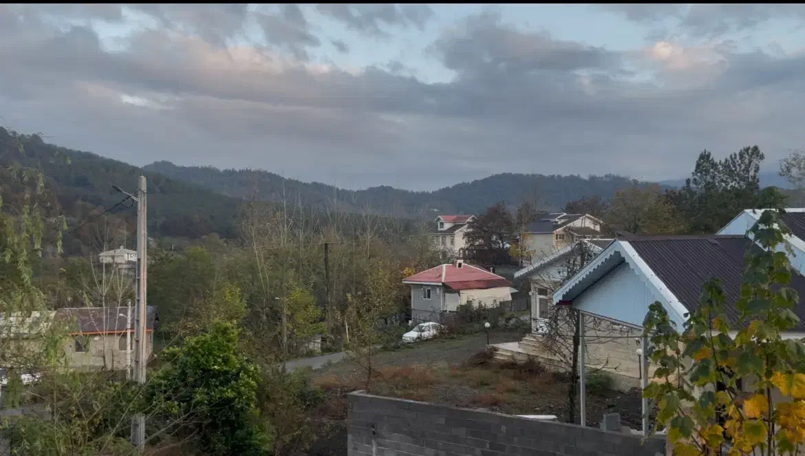 فروش ویلا ۲۵۰ متری در شمال|فروش خانه و ویلا|تهران, گلستان (شهرک راه آهن)|دیوار