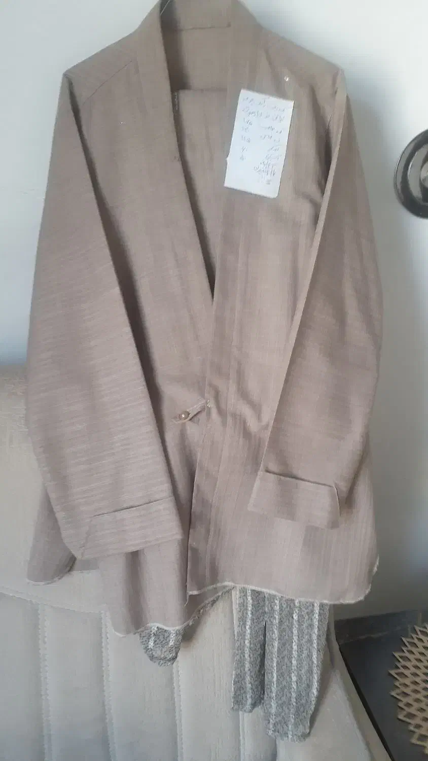 رانک و چوخه|لباس|سقز, |دیوار