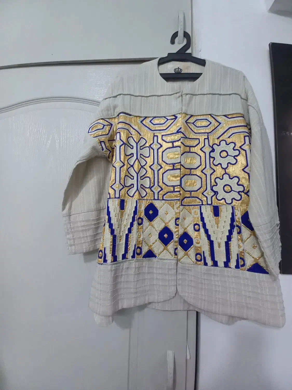 مانتو مجلسی|لباس|قرچک, مهدیه|دیوار