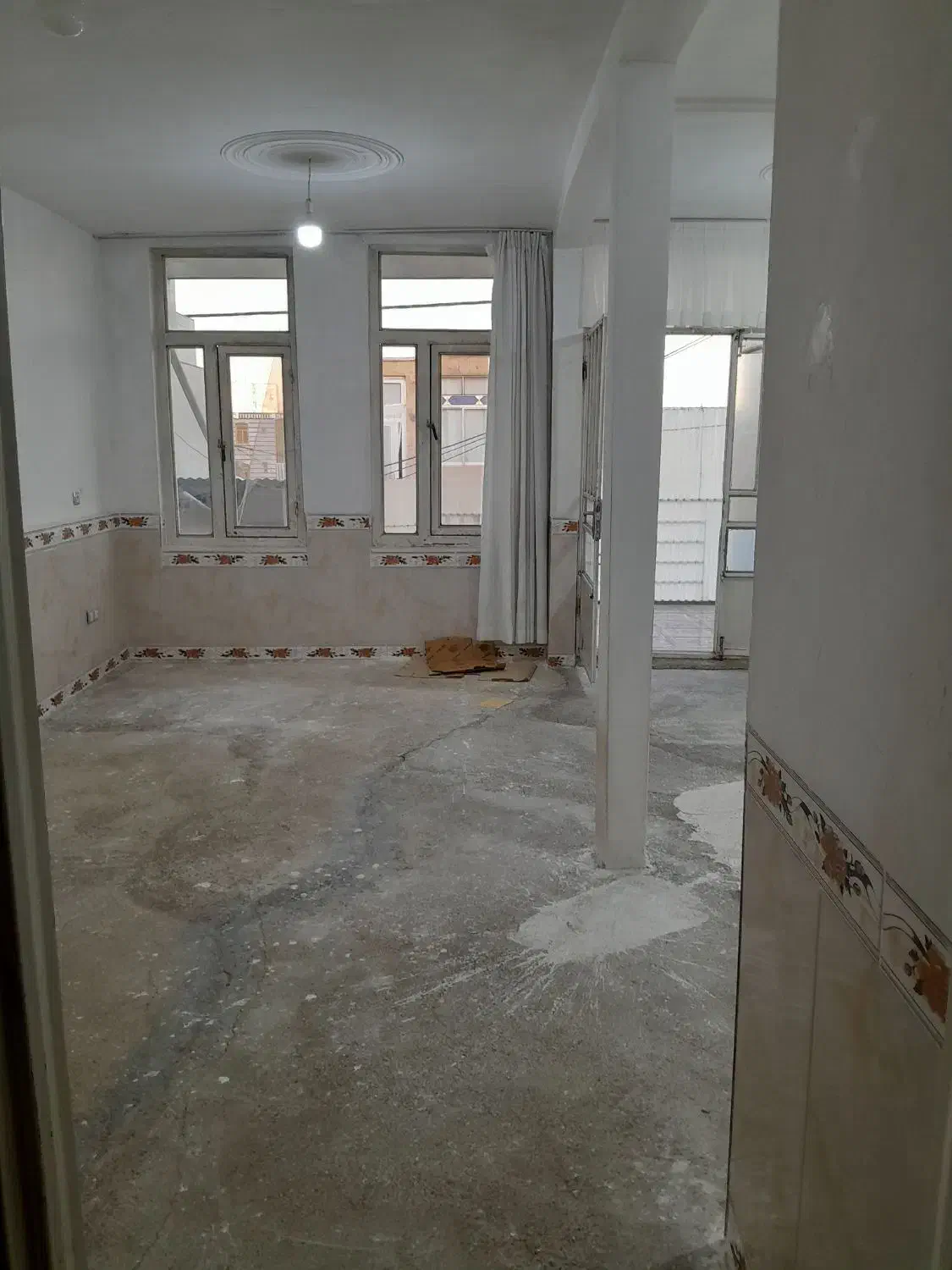 اجاره منزل مسکونی حدودا ۸۰ متر تمیز و کابینت شده|اجارهٔ خانه و ویلا|کنگاور, |دیوار