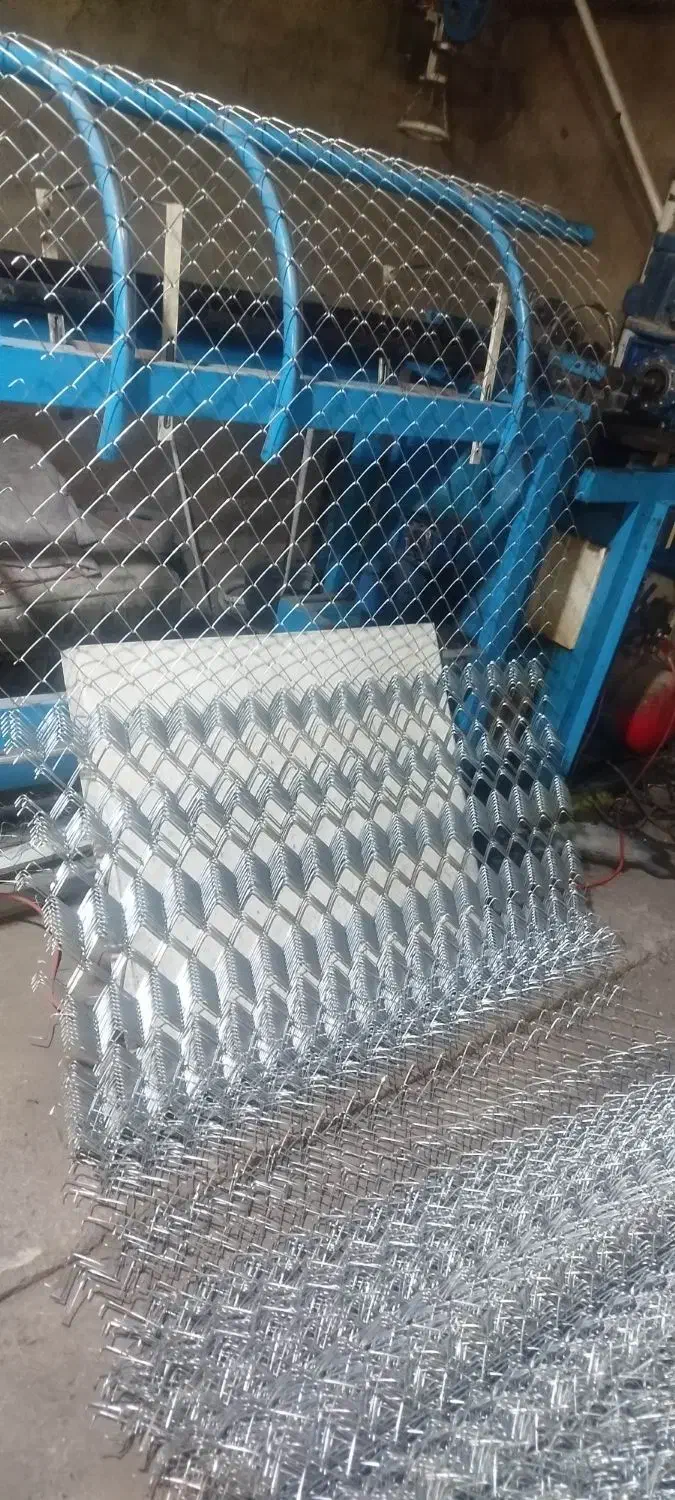 دستگاه فنس بافی توری بافی دستگاه فنس حصاری اتومات|ماشین‌آلات صنعتی|شهریار, شهرک بهاران (ویره)|دیوار