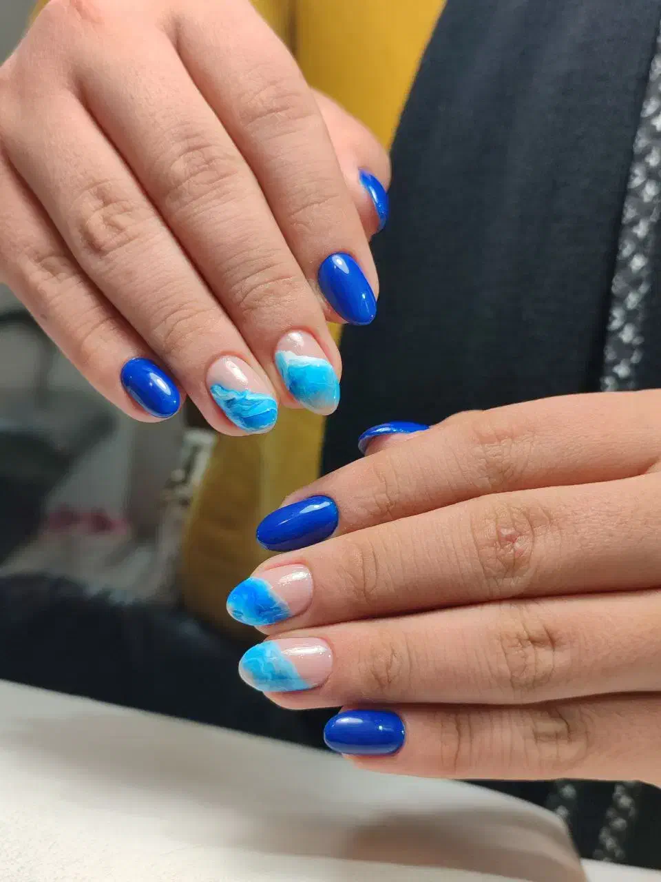 ناخنکار،عاشق کارمم باعشق ناخوناتونوخوشگل میکنم .|خدمات آرایشگری و زیبایی|آران و بیدگل, |دیوار