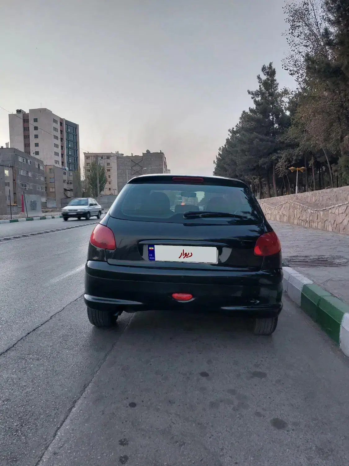 پژو۲۰۶ تیپ ۵|خودرو سواری و وانت|مشهد, شهرک لشکر (شهرک غرب)|دیوار