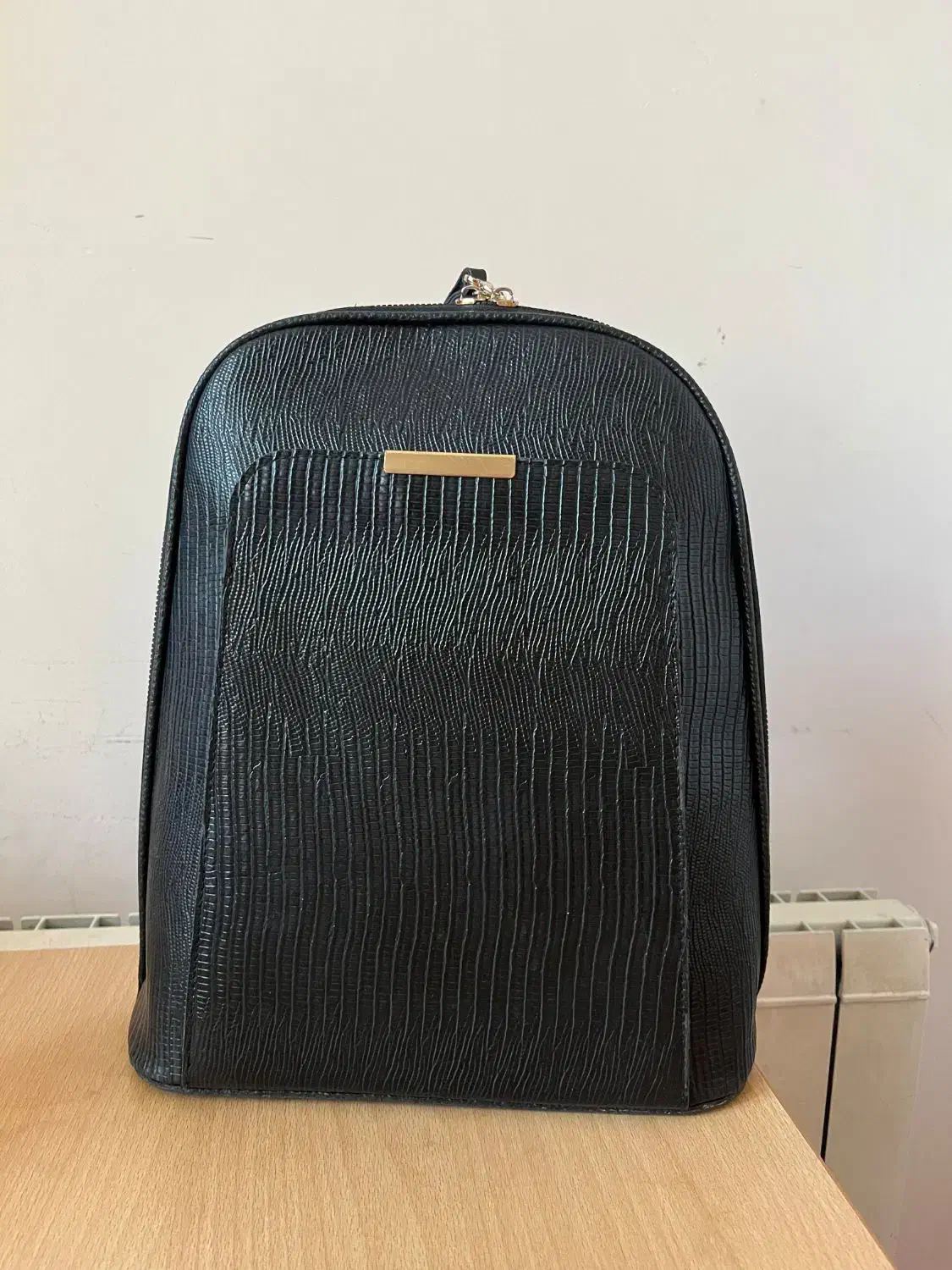 کوله پشتی در حد نو|کیف، کفش، کمربند|زنجان, |دیوار