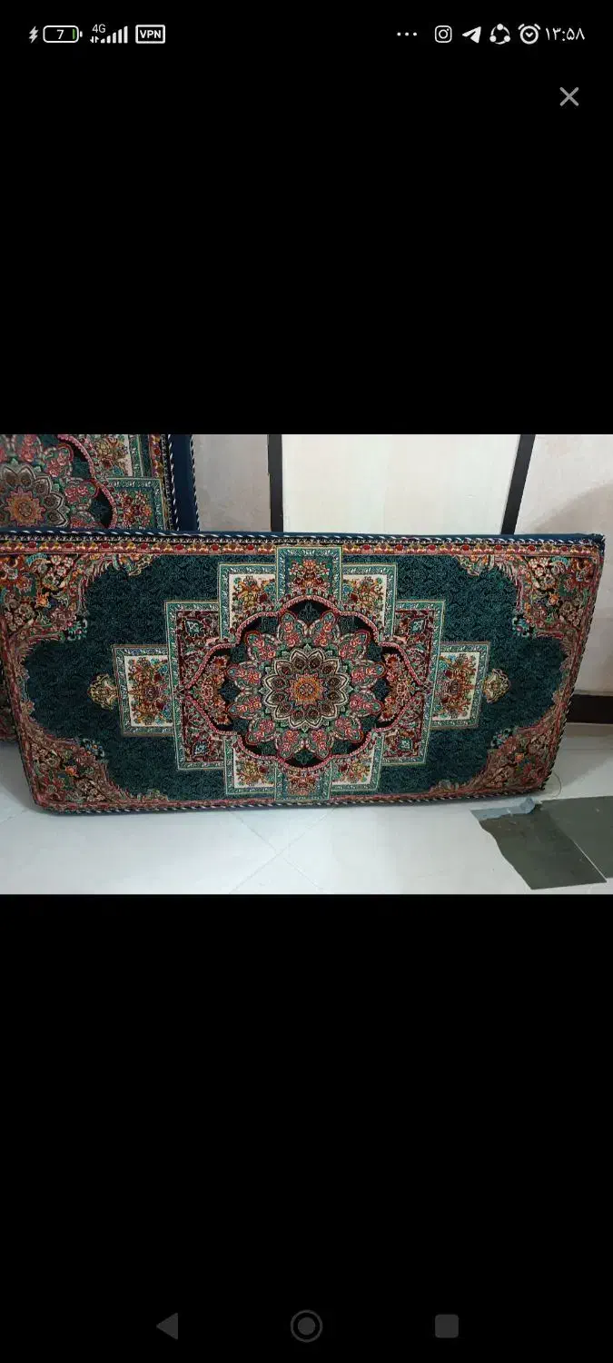 یک جفت پشتی|پشتی|کرج, حصارک بالا|دیوار