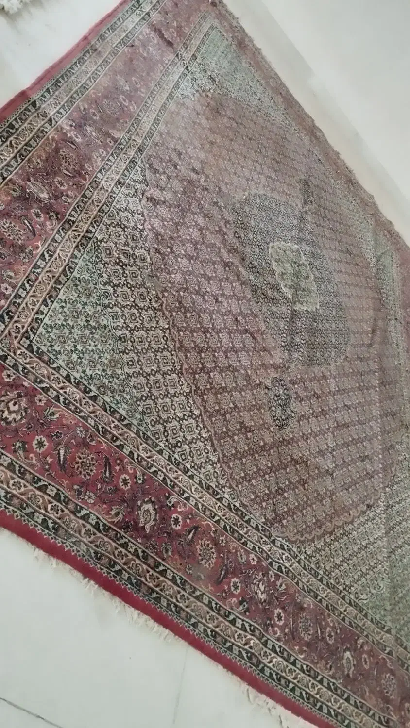 2 عدد فرش 12 متری رنگ قرمز و فیروزه ای|فرش|کنگاور, |دیوار