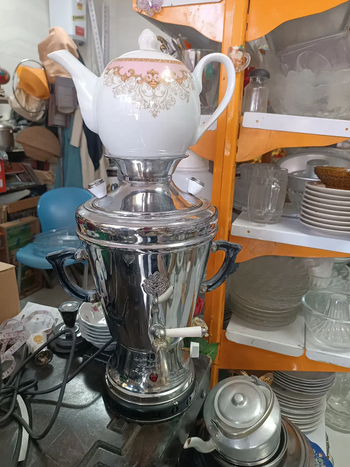 سماور گازی و برقی|سماور، چایساز، قهوهساز|شاهینشهر, خانه کارگر|دیوار