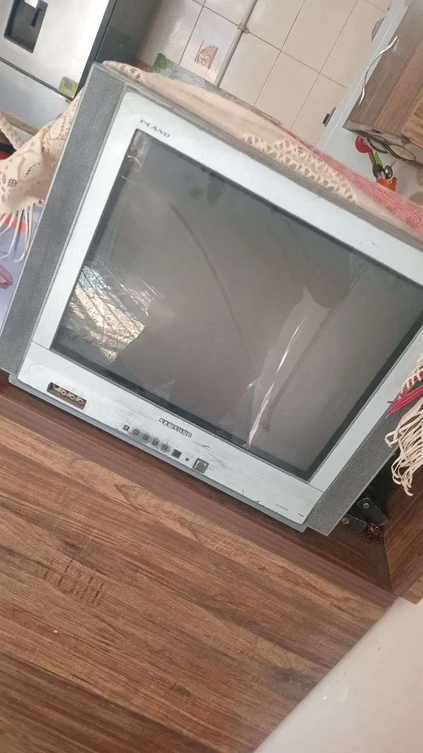 خرید وفروش تلویزیون کوچیک وبزرگ شیشه تلویزیون|تلویزیون و پروژکتور|کرمان, |دیوار