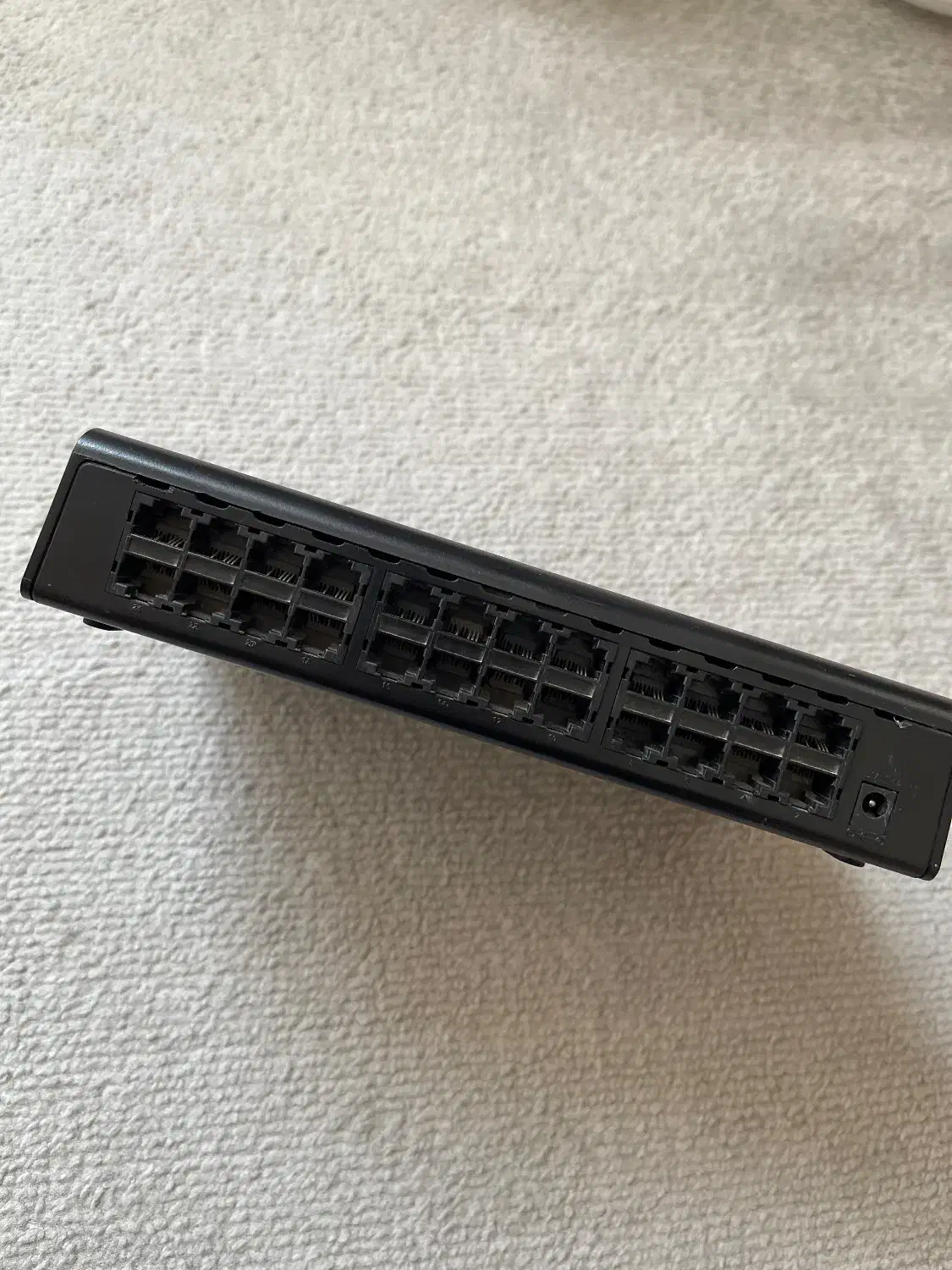 سوئیچ 24 پورت|مودم و تجهیزات شبکه|قزوین, |دیوار