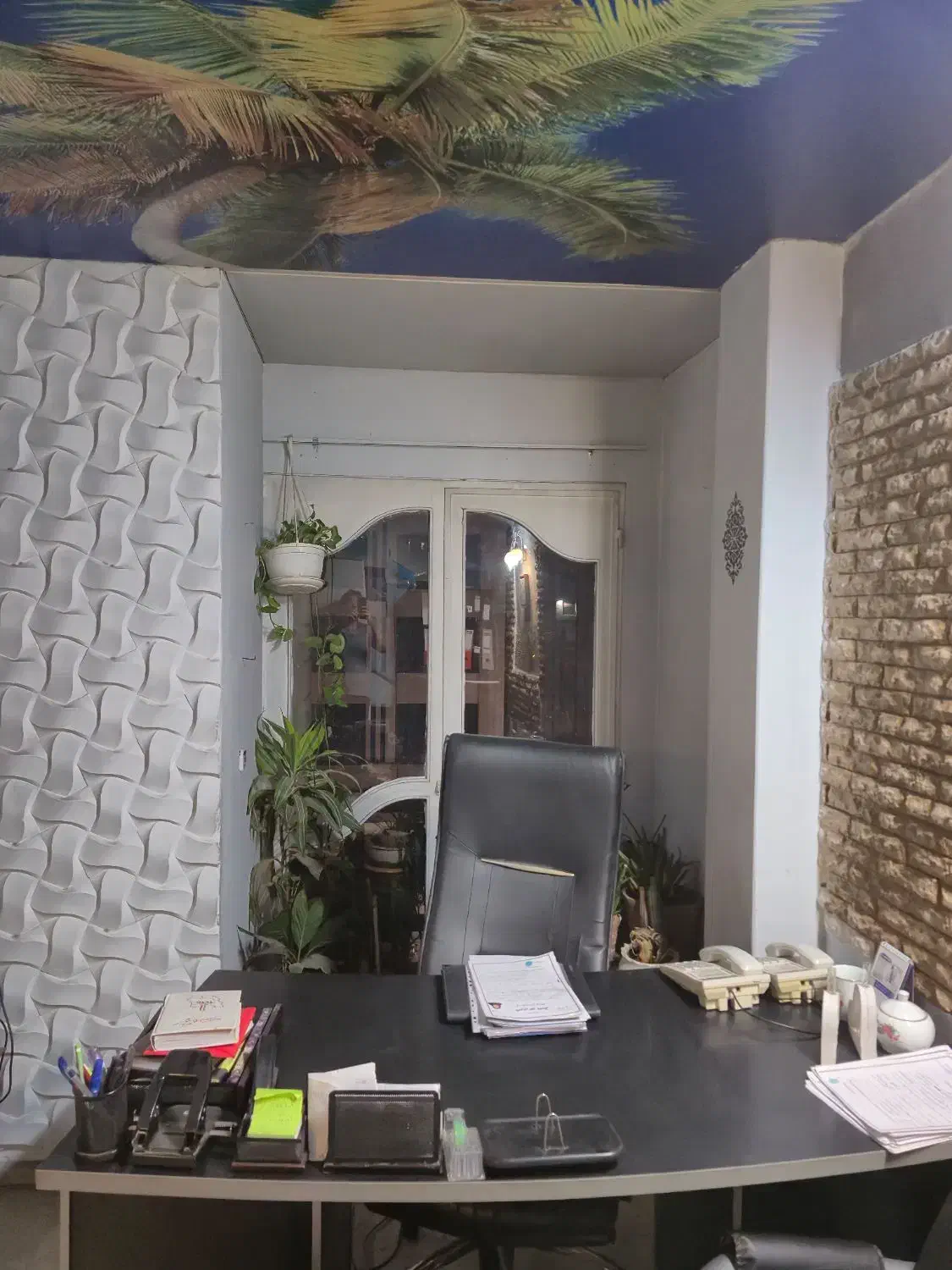 اجاره اتاق اداری ، اتاق اداری ، دفتر کار|اجارهٔ دفتر کار، اتاق اداری، مطب|تهران, صادقیه|دیوار