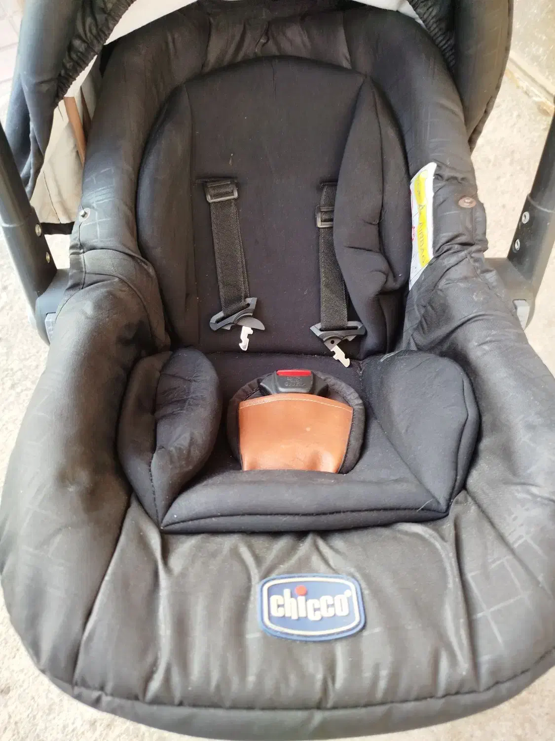 کفش.لباس رایگان|کالسکه و لوازم جانبی|لاهیجان, طالقانی|دیوار