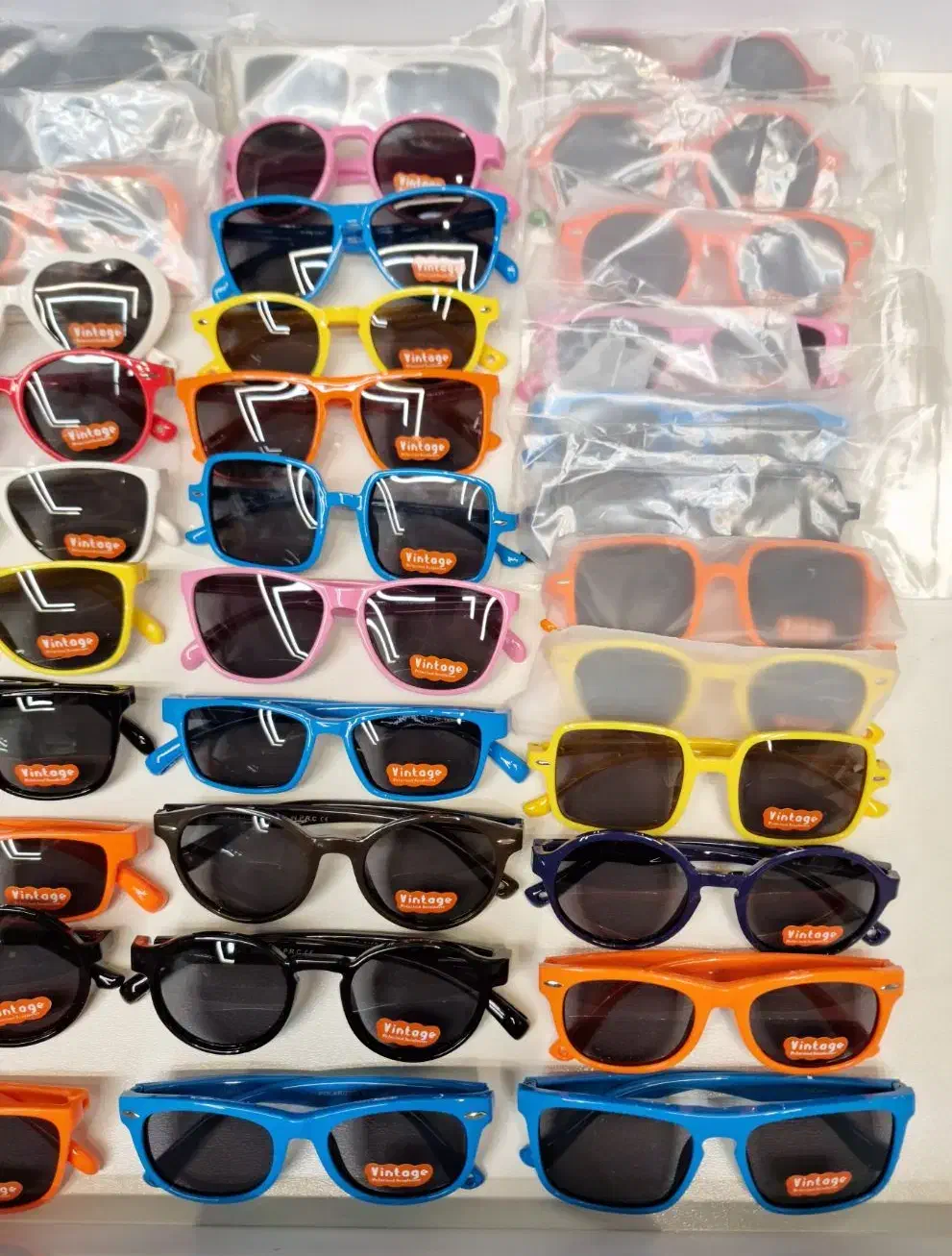 عینک آفتابی بچگانه|زیورآلات و اکسسوری|زنجان, |دیوار