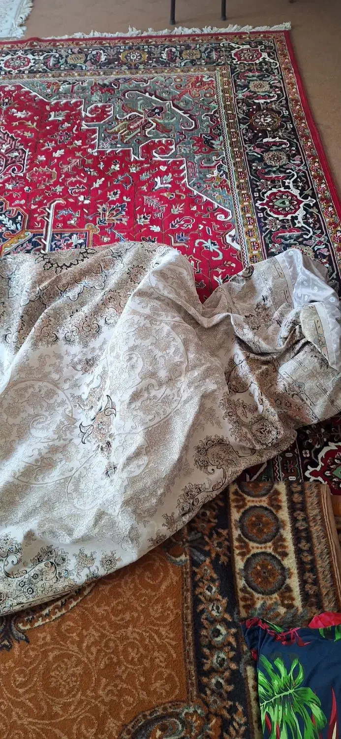 یک عدد رو فرشی نو،بدون استفاده ۳×۲|روفرشی|سلماس, |دیوار