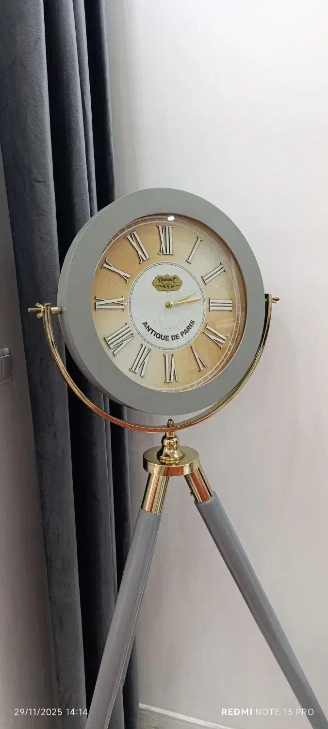 ساعت سه پایه و تابلو دیواری|تابلو، نقاشی، عکس|مهاباد (آذربایجان غربی), |دیوار