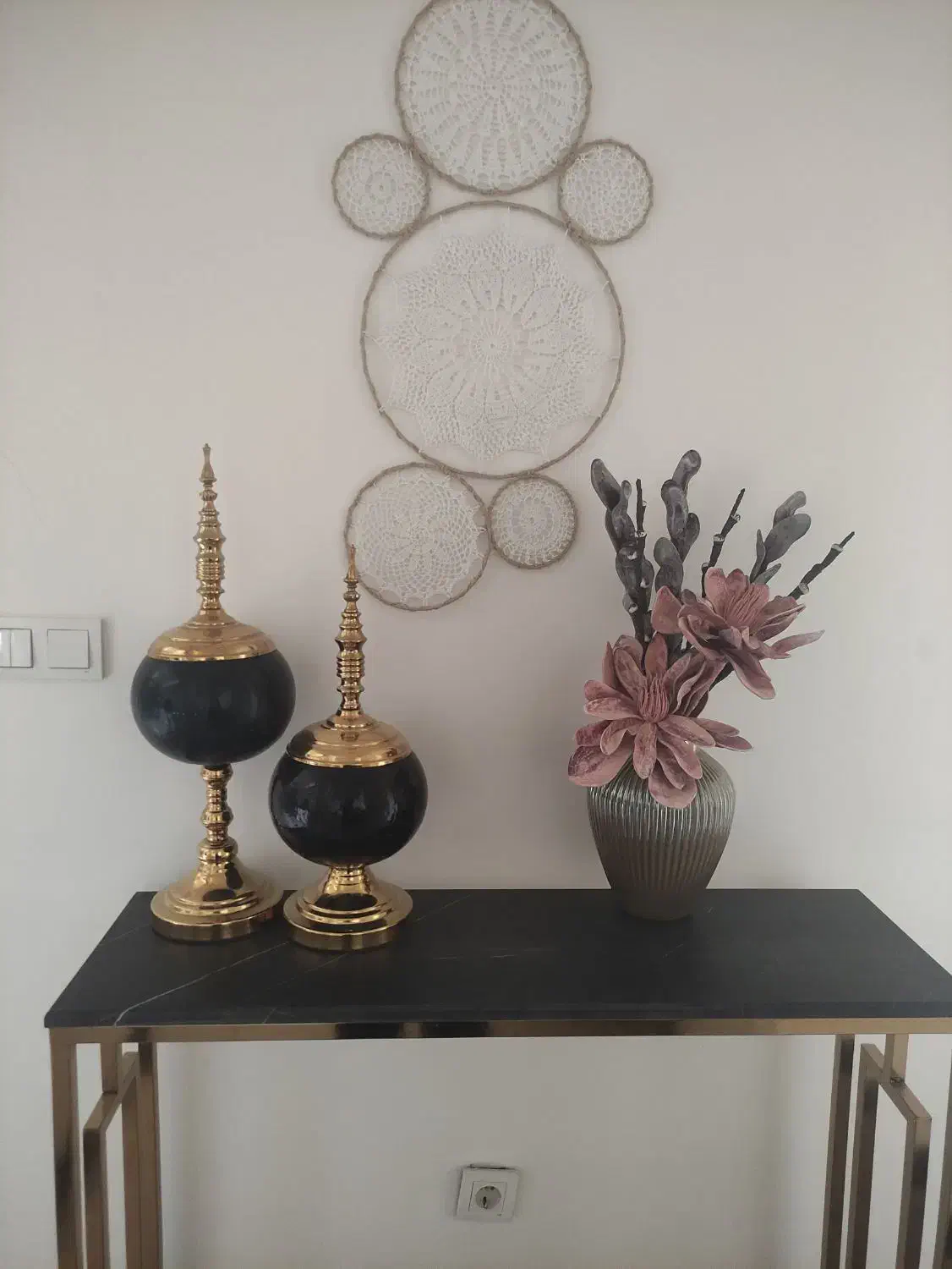 کنسول|بوفه، ویترین، کنسول|پرند, فاز ۲|دیوار