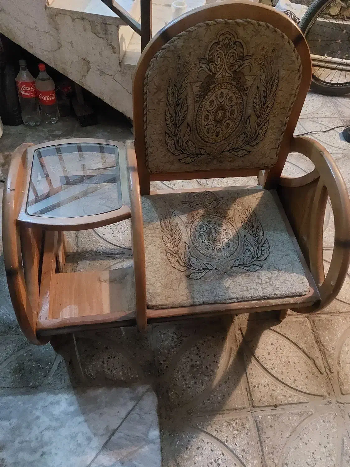 ۳۰۰|میز تلفن|اصفهان, جلوان|دیوار