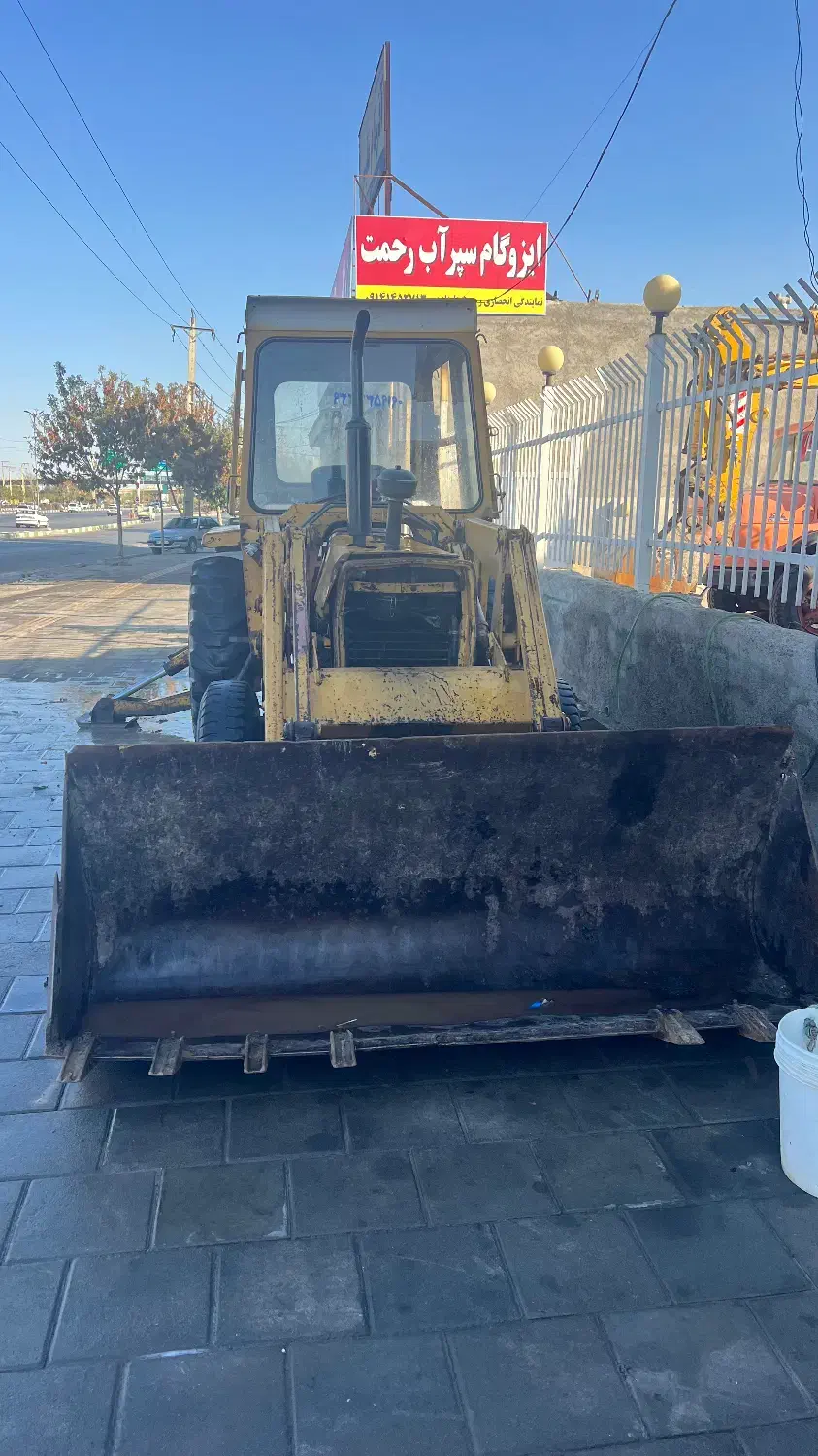 بیل بکهو‌مدل ۱۳۷۲|خودرو سنگین|اشنویه, |دیوار