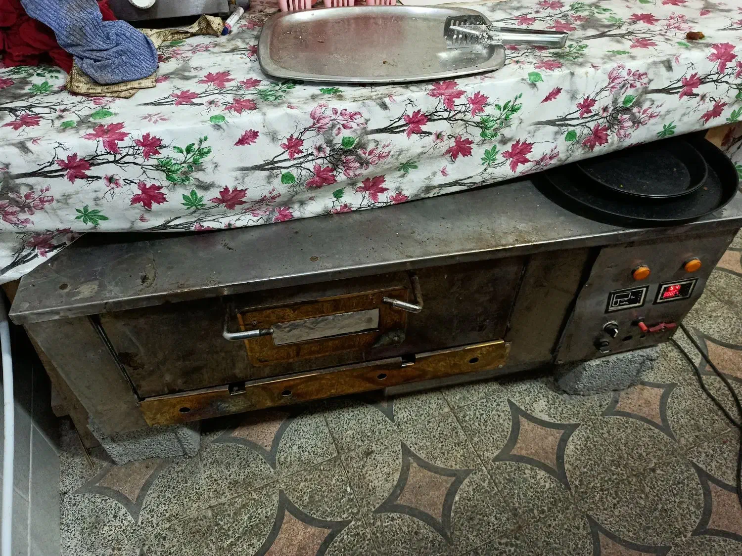 لوازم فست فود. ساندویچ و پیتزا. یخچال|کافی‌شاپ و رستوران|تالش, هشتپر|دیوار