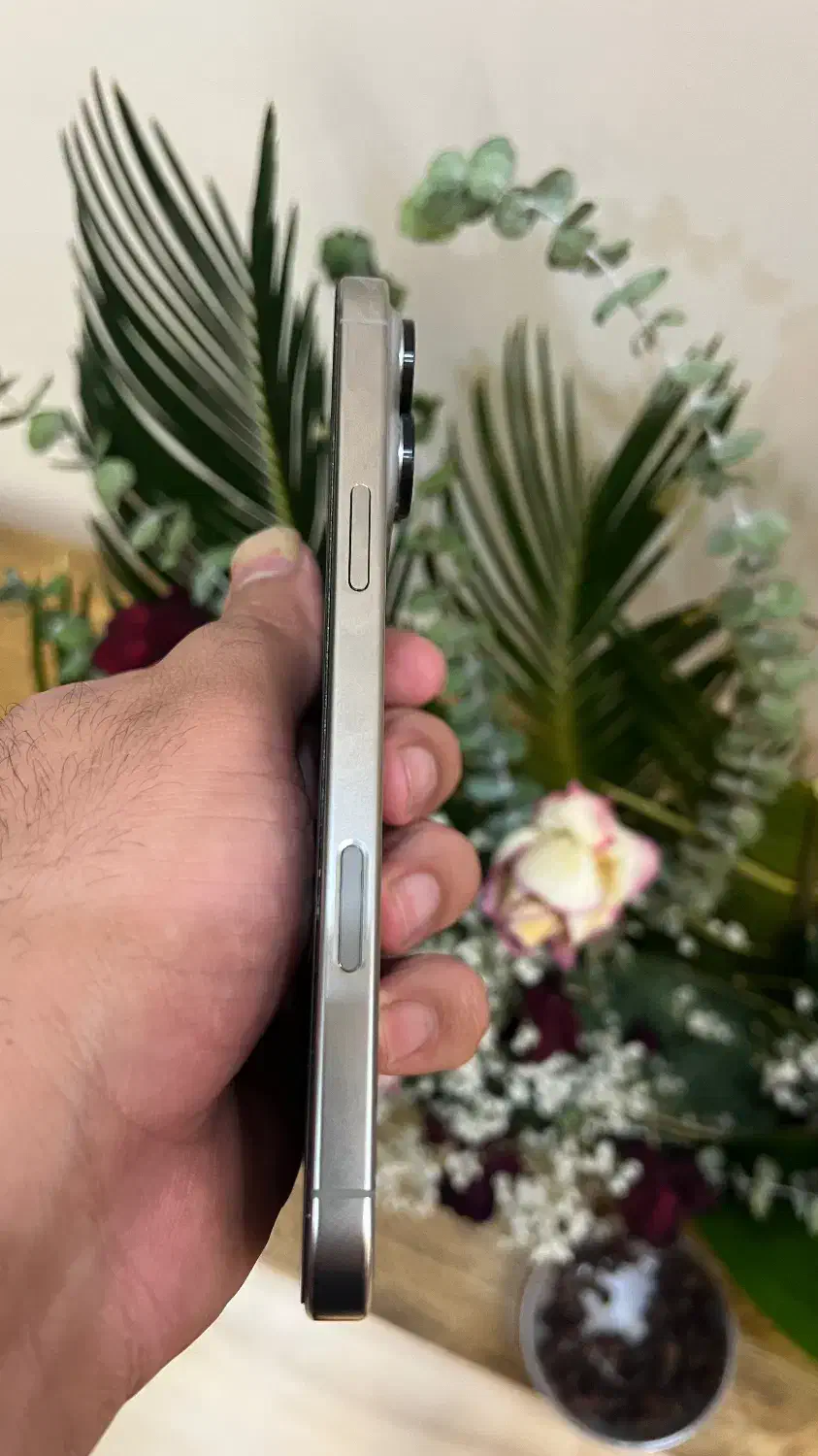 آیفون ۱۶ پرومکس‌۲۵۶ در حد نو|موبایل|تبریز, |دیوار