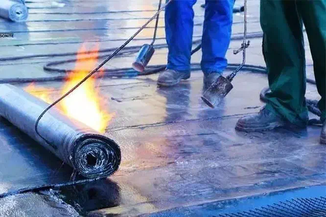 نصب ایزوگام الماس شرق ولکه گیری حتی ۱متر|خدمات پیشه و مهارت|شیروان (خراسان), |دیوار