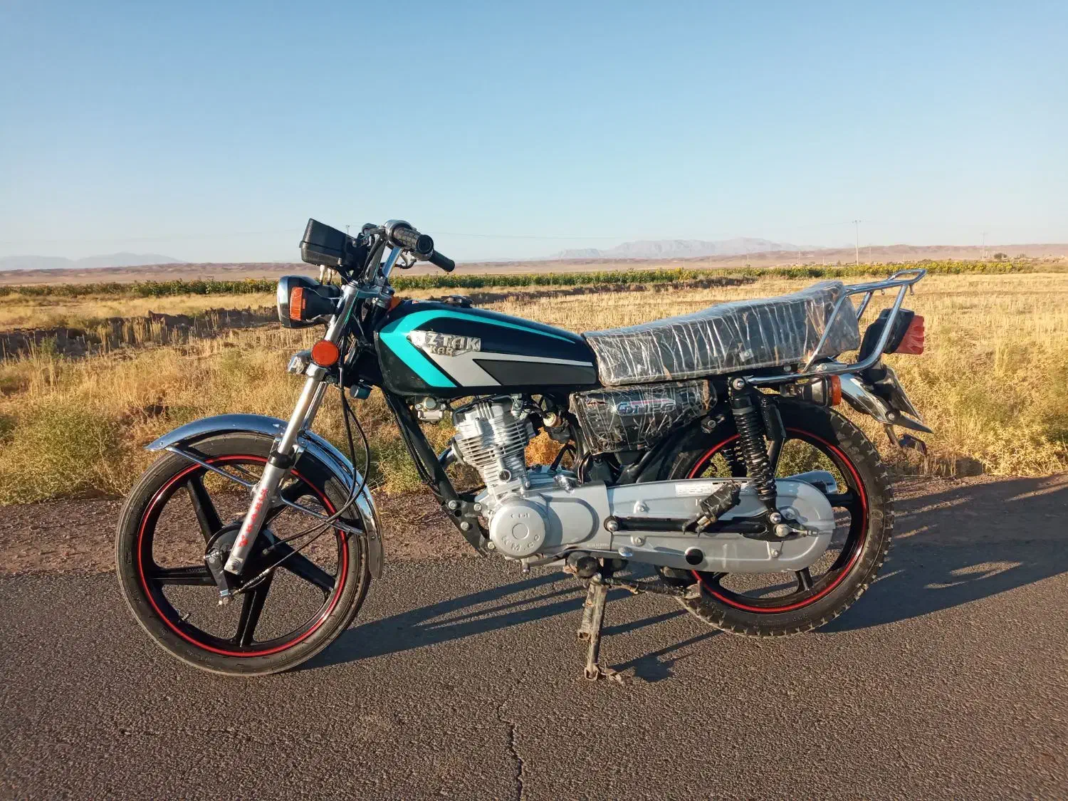 هندا ۱۲۵|موتورسیکلت|سبزوار, توحیدشهر|دیوار