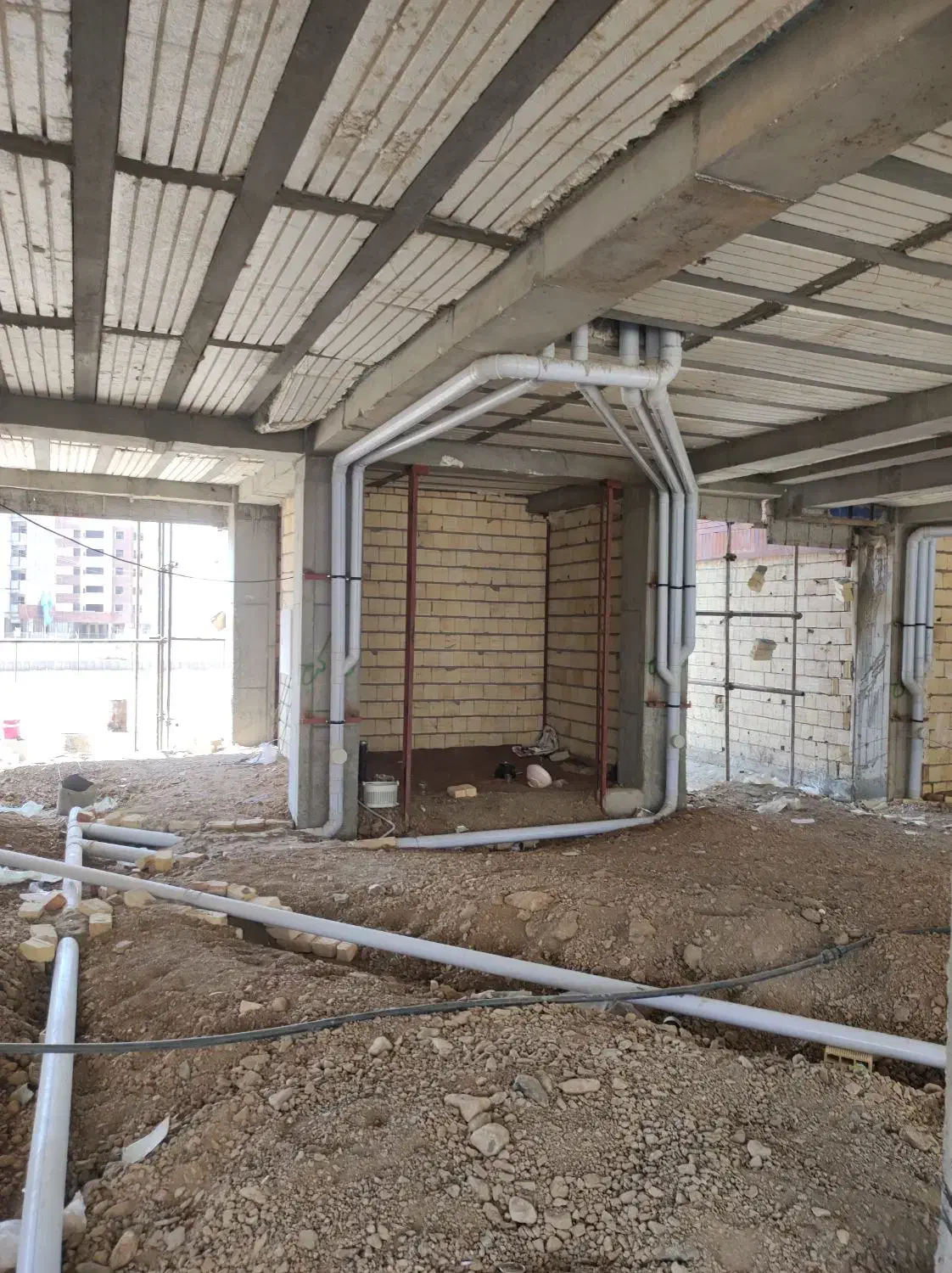 شاگرد لوله کشی|استخدام معماری، عمران و ساختمانی|قم, مسکن مهر|دیوار