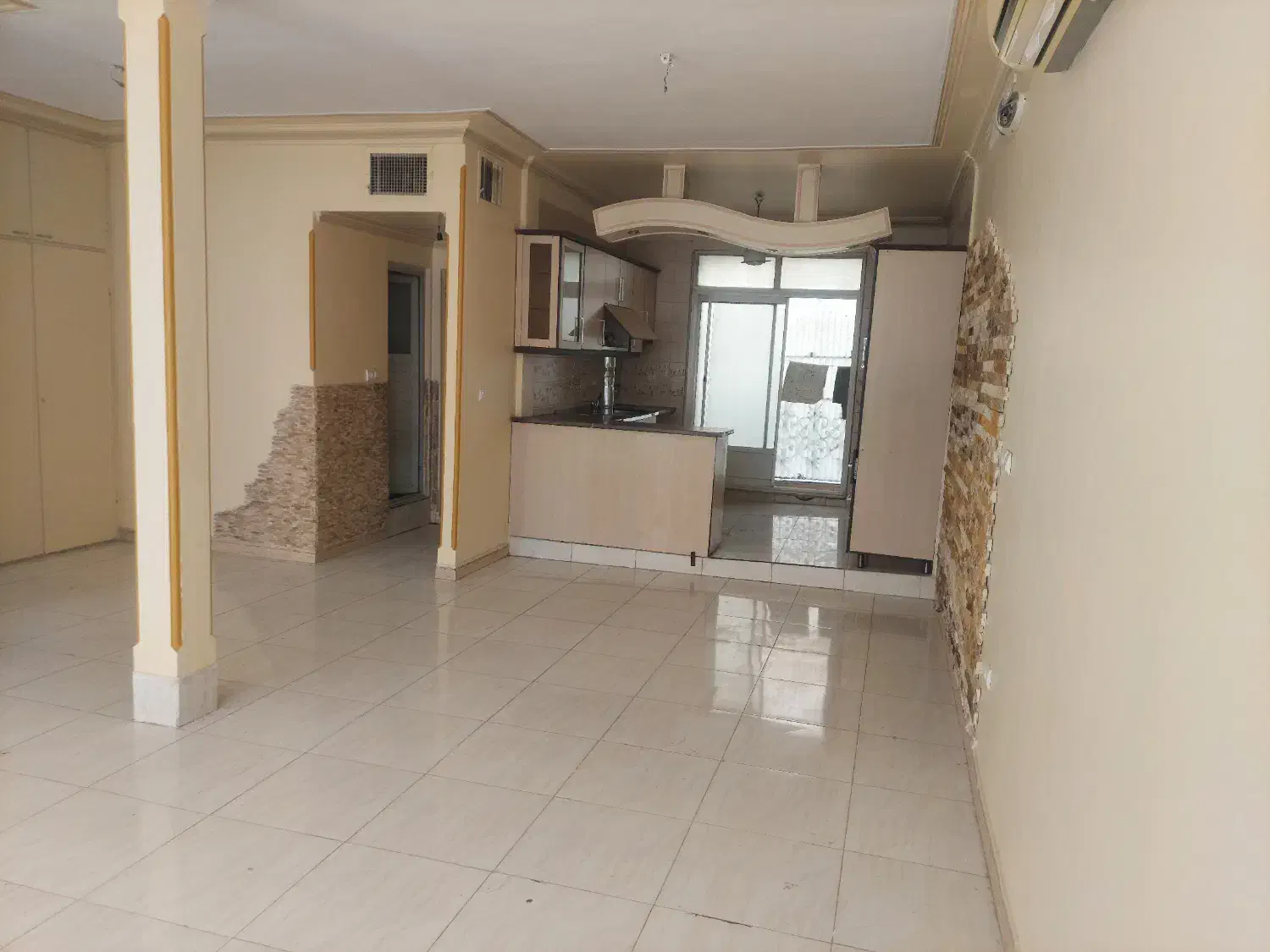 واحد ۸۰متری