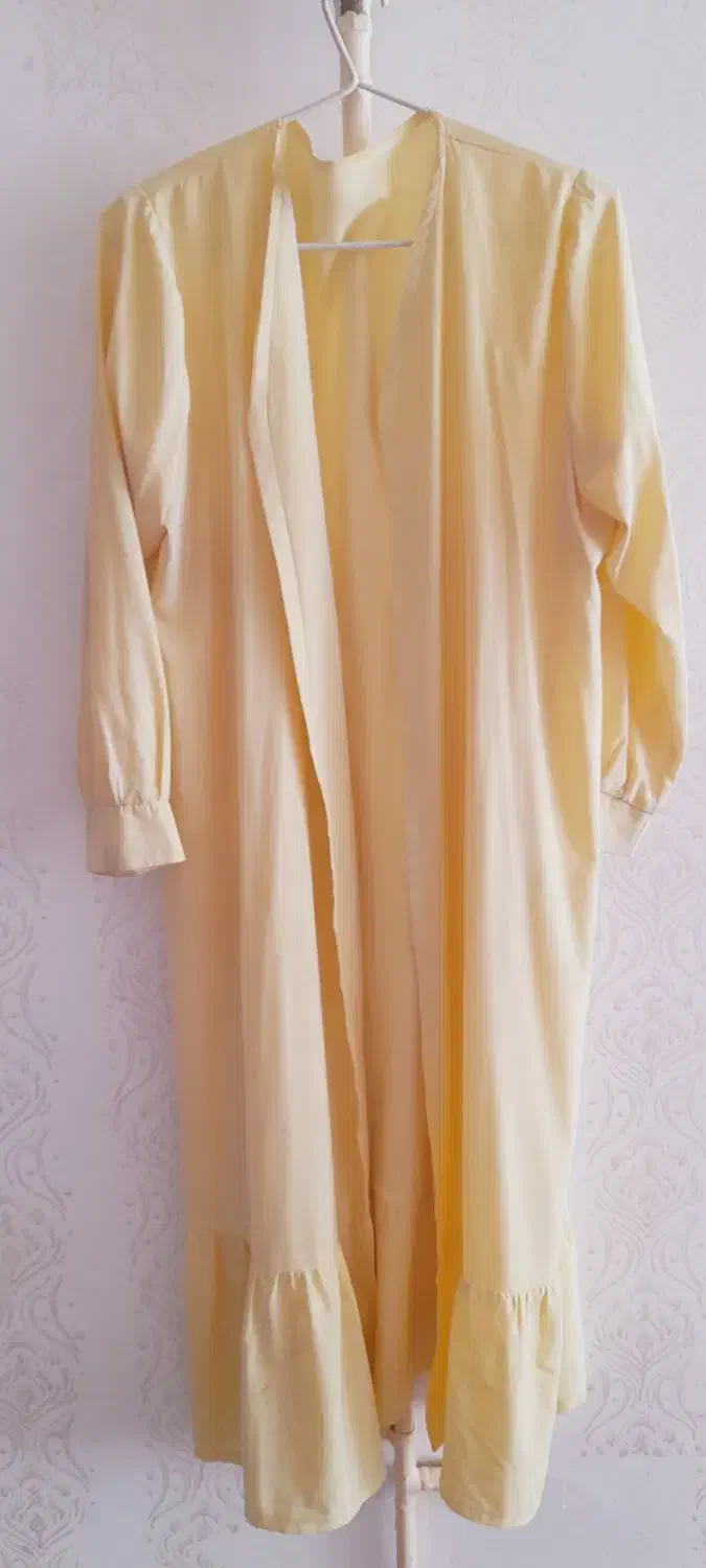 مانتو ها بارانی تابستونی درحد نو نیم بوت کیف وکلاه|لباس|اردبیل, |دیوار