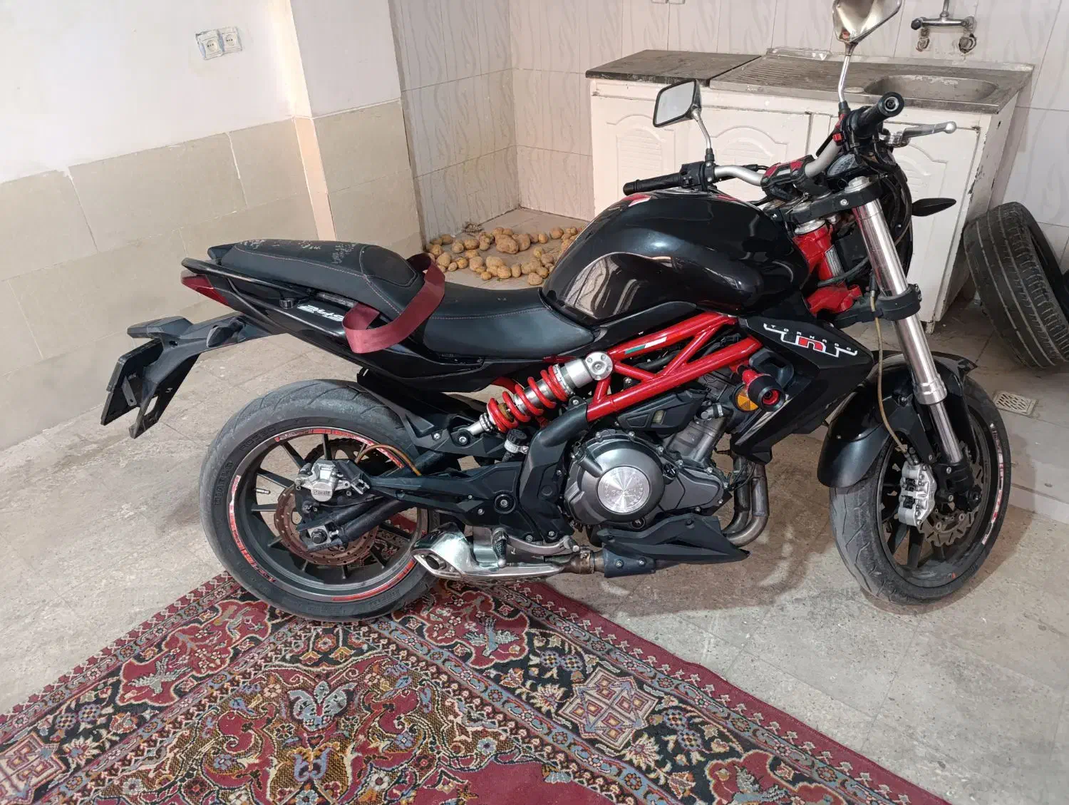 موتور سیکلت درحد نو بنلی 250|موتورسیکلت|شیراز, حجت آباد|دیوار