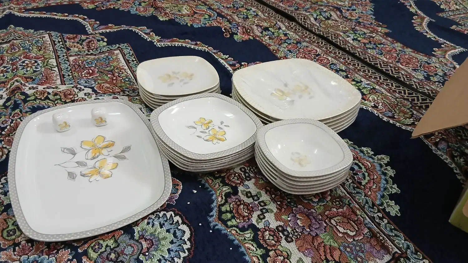 ظروف غذا خوری|ظروف سرو و پذیرایی|شادگان, |دیوار