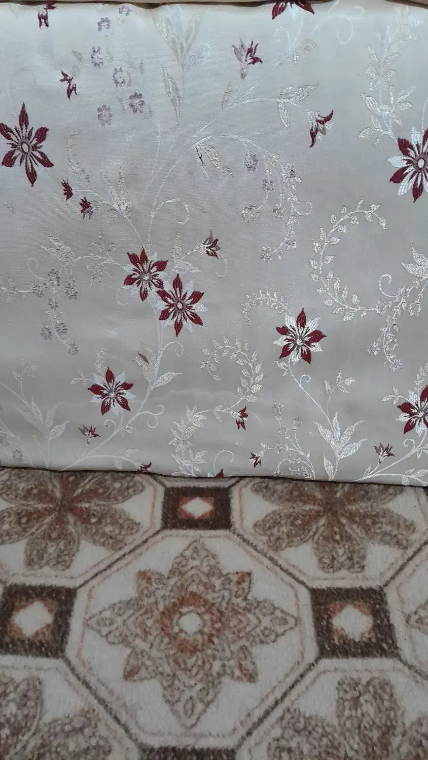 پشتی|پشتی|اسلام‌‌آباد غرب, |دیوار