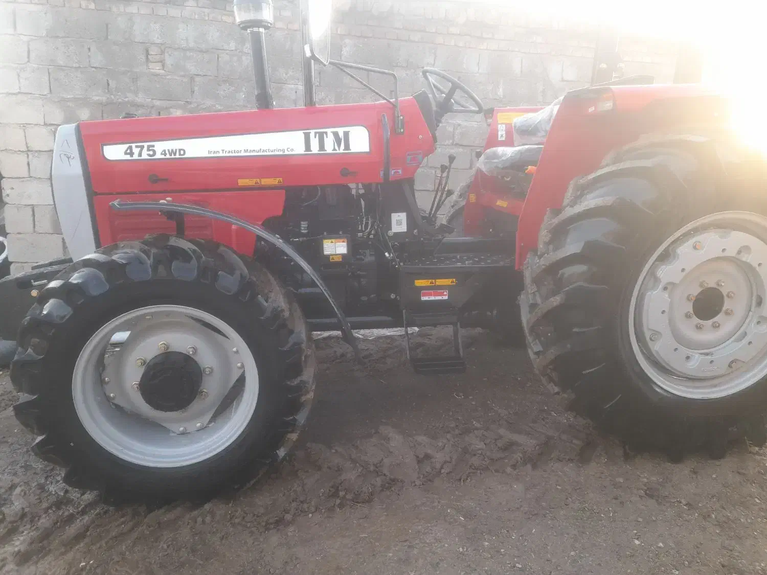 تراکتور ۴۷۵جفت خشک|خودرو سنگین|میاندوآب, |دیوار