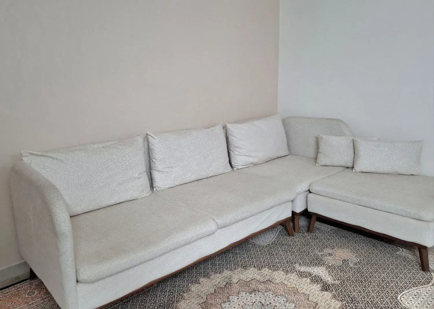 مبل مدل ال کاملا تمیز ونو|مبلمان خانگی و میز عسلی|تهران, بهداشت|دیوار