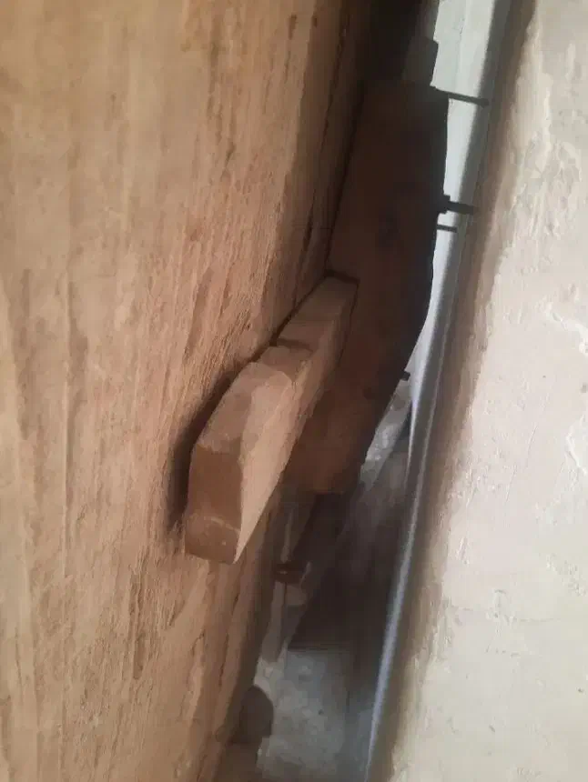 درب چوبی قدیمی|کلکسیون اشیاء عتیقه|قشم, |دیوار