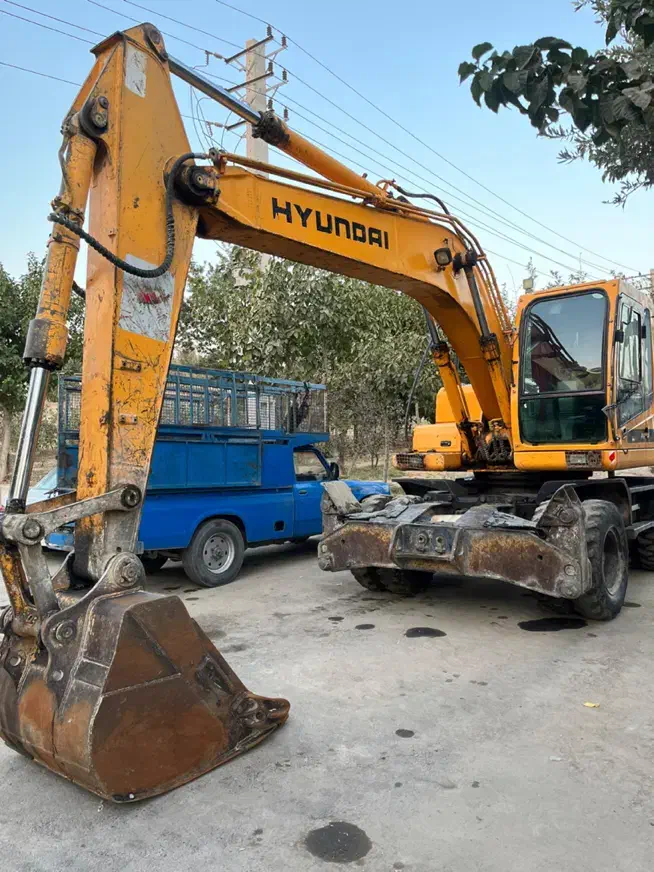بیل مکانیکی هیوندای 170|خودرو سنگین|ری, حمزهآباد|دیوار