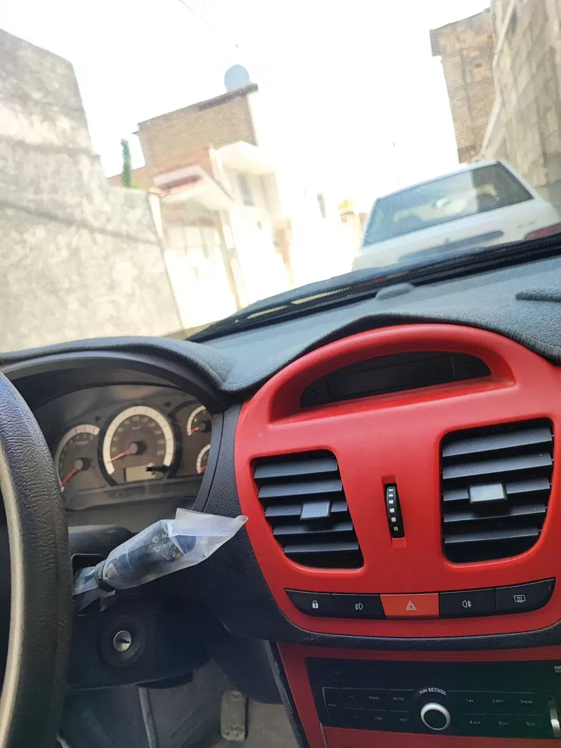 کوییک ار اخر۹۹ کم کار خونگی|خودرو سواری و وانت|نجفآباد, کهریزسنگ|دیوار