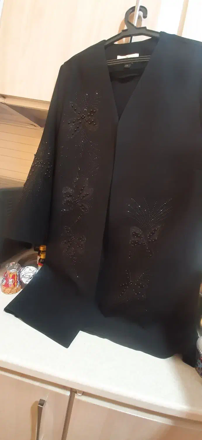 مانتو|لباس|ایذه, |دیوار