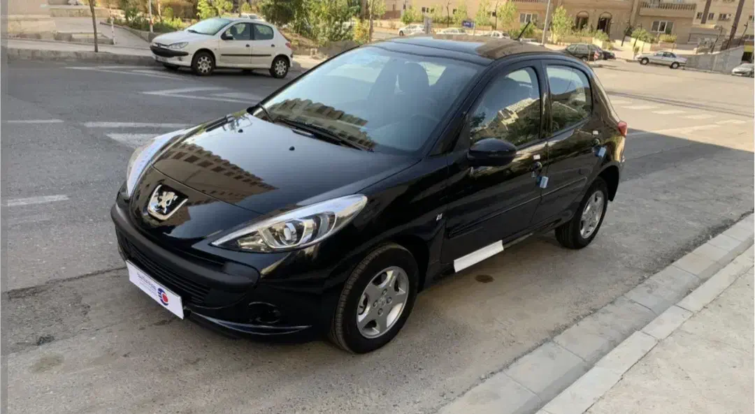 ۲۰۷ پانا|خودرو سواری و وانت|خرم‌آباد, |دیوار