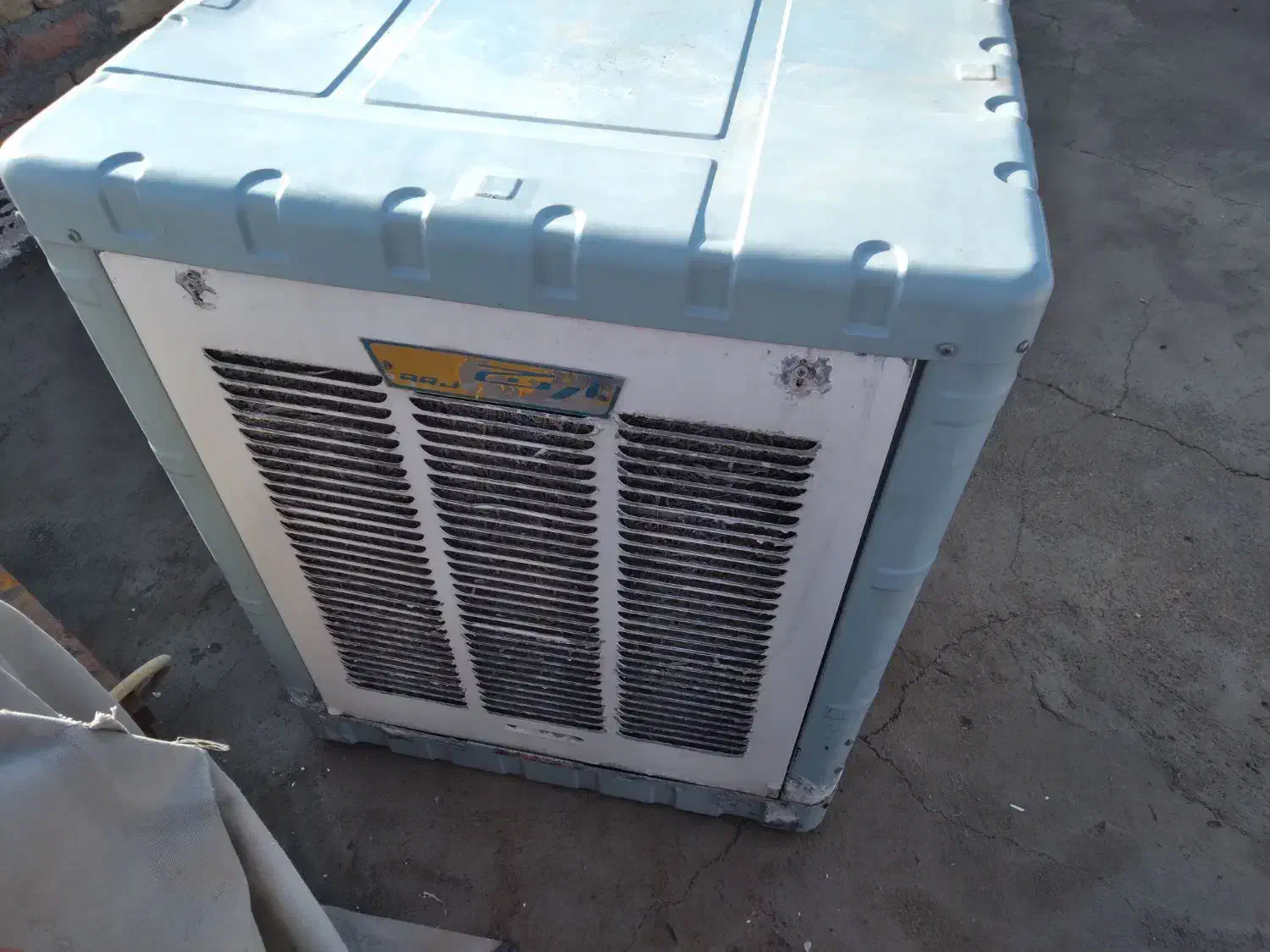 کولر آبی|کولر آبی|میاندوآب, |دیوار