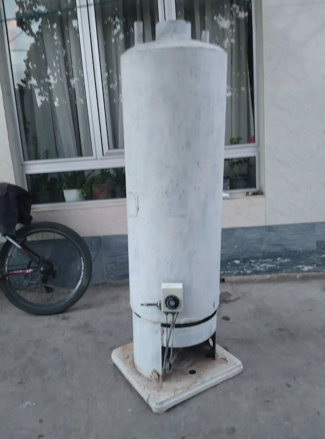 آبگرمکن ایران شرق سالم وتمیز|آبگرمکن، پکیج، شوفاژ|مرند, |دیوار