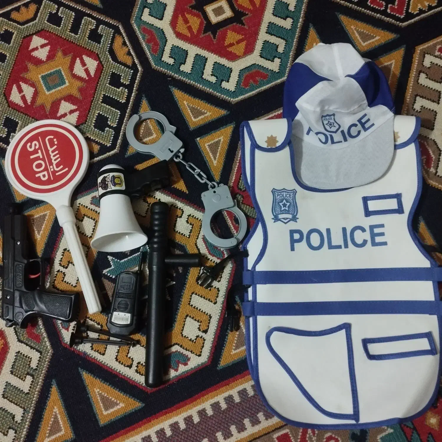 لباس پلیس بچه گانه|اسباببازی بچه|شاندیز, |دیوار