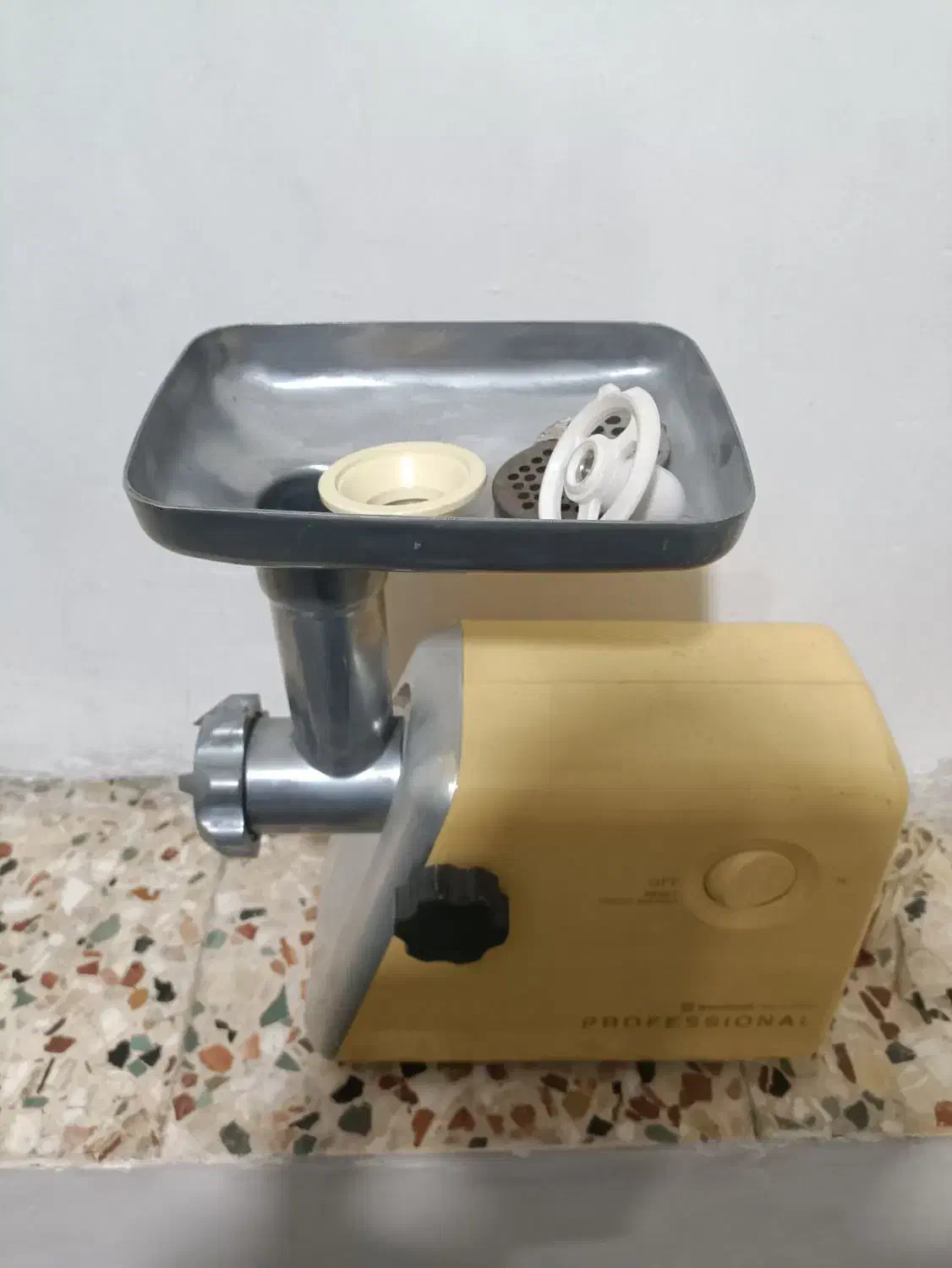 لوازم برقی|آبمیوهگیر و آبمرکباتگیر|چناران, |دیوار