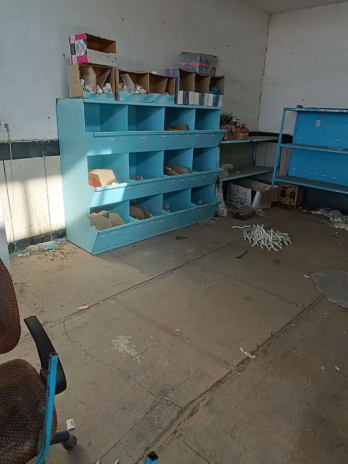 قفسه آهنی|فروشگاه و مغازه|هشترود, |دیوار