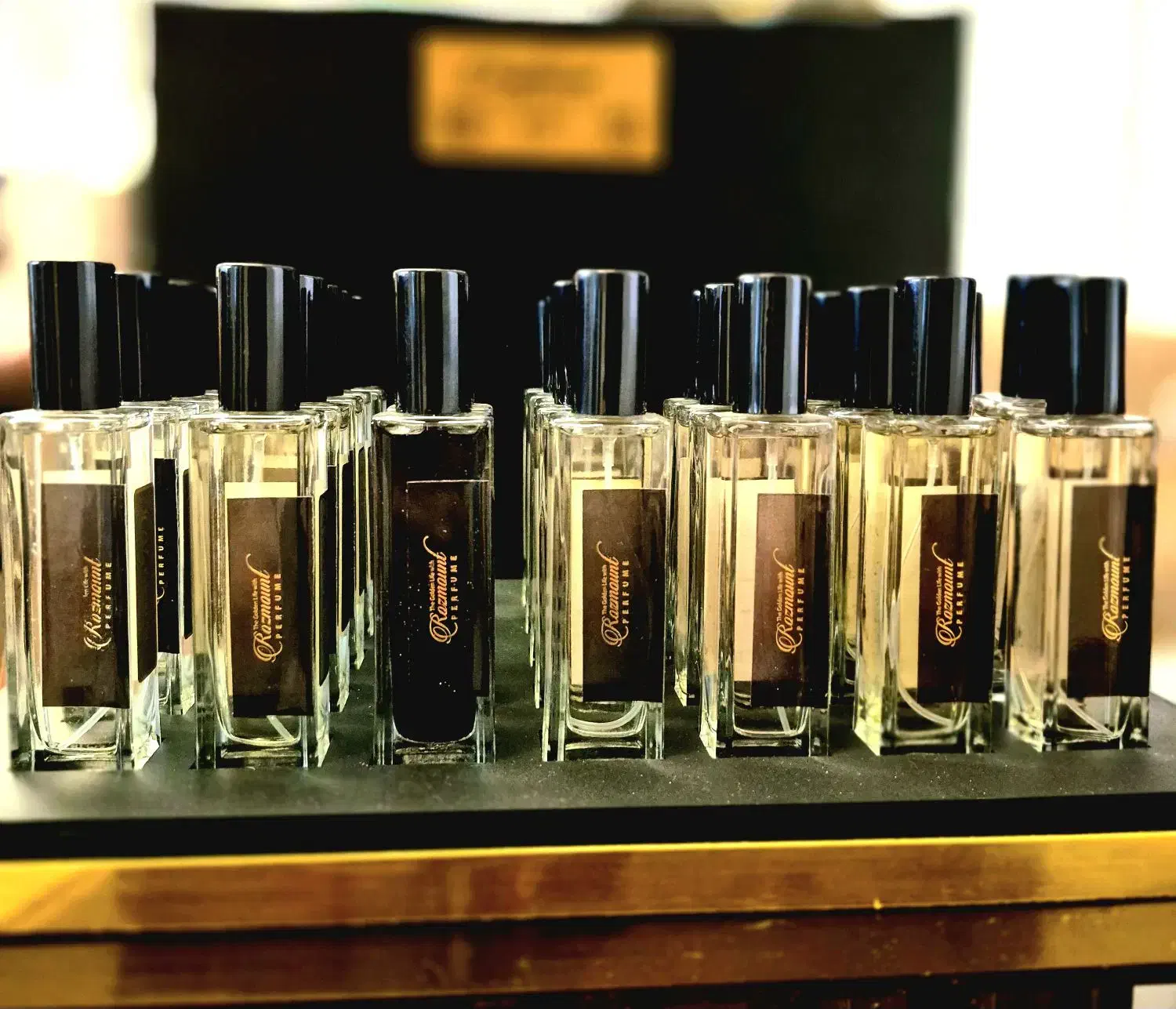 ادکلن ۳۰میل رزمونت امانی . مغازه دار و بوفه باشگاه|آرایشی، بهداشتی، درمانی|ری, فیروزآبادی|دیوار