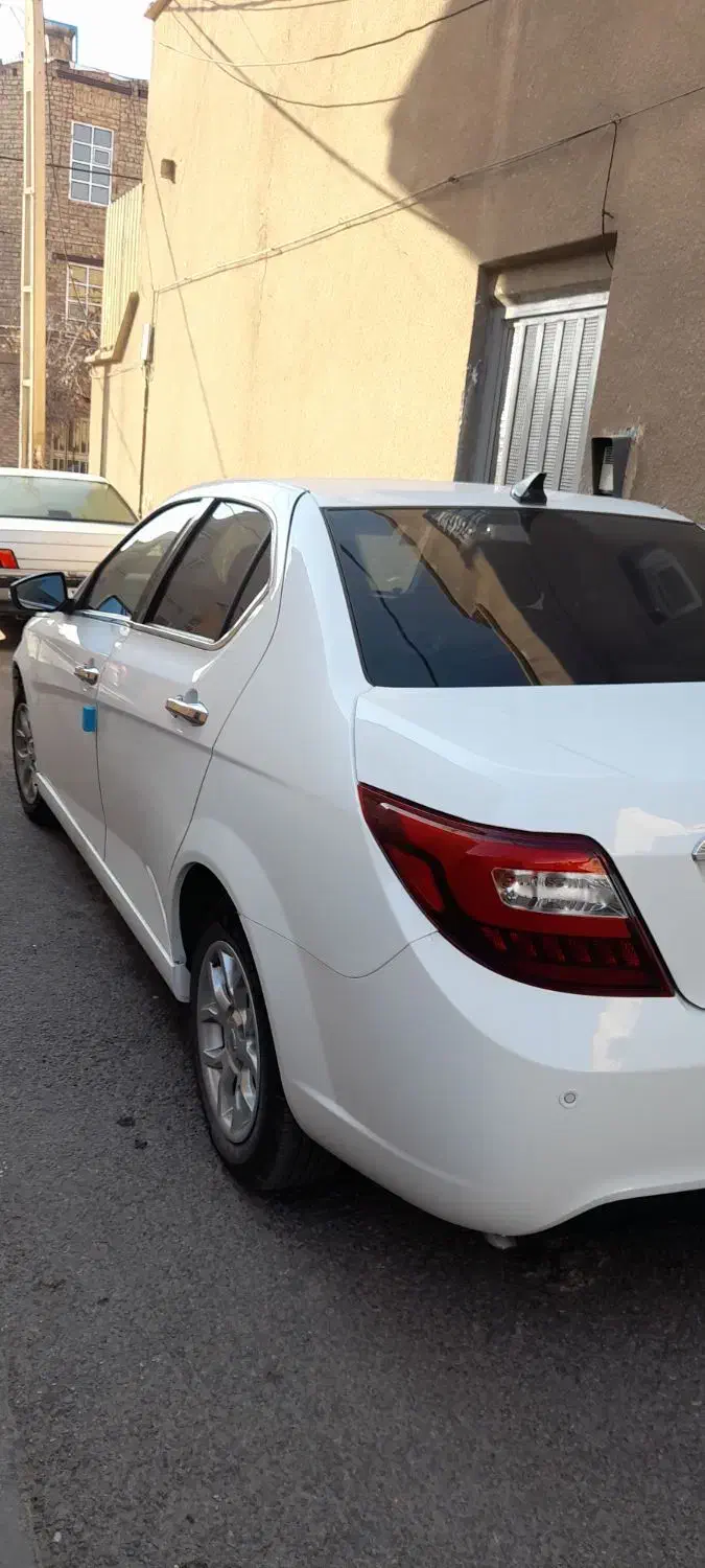 دنا پلاس ۴۰۴|خودرو سواری و وانت|ساوه, |دیوار