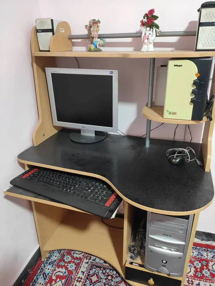 کامپیوتر|رایانه رومیزی|بوکان, |دیوار