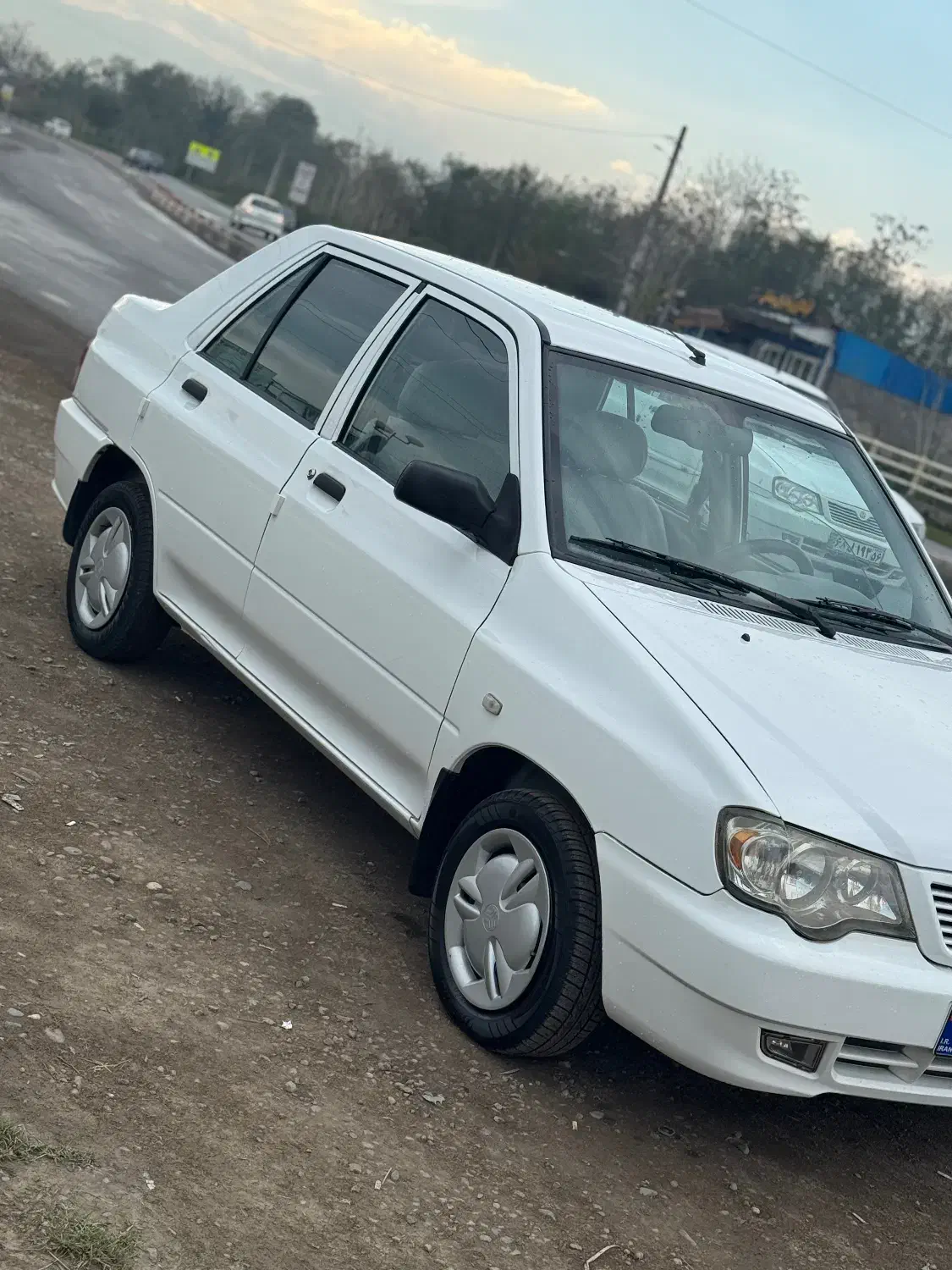 ۱۳۲ مدل ۹۷ بدون رنگ و ضربه|خودرو سواری و وانت|رشت, نامجو|دیوار