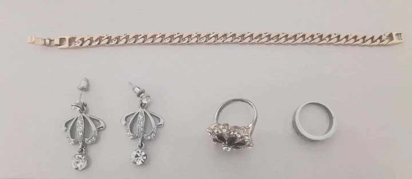 بدلیجات زیبا با رنگ ثابت نو|بدلیجات|شاهین‌شهر, عطار|دیوار